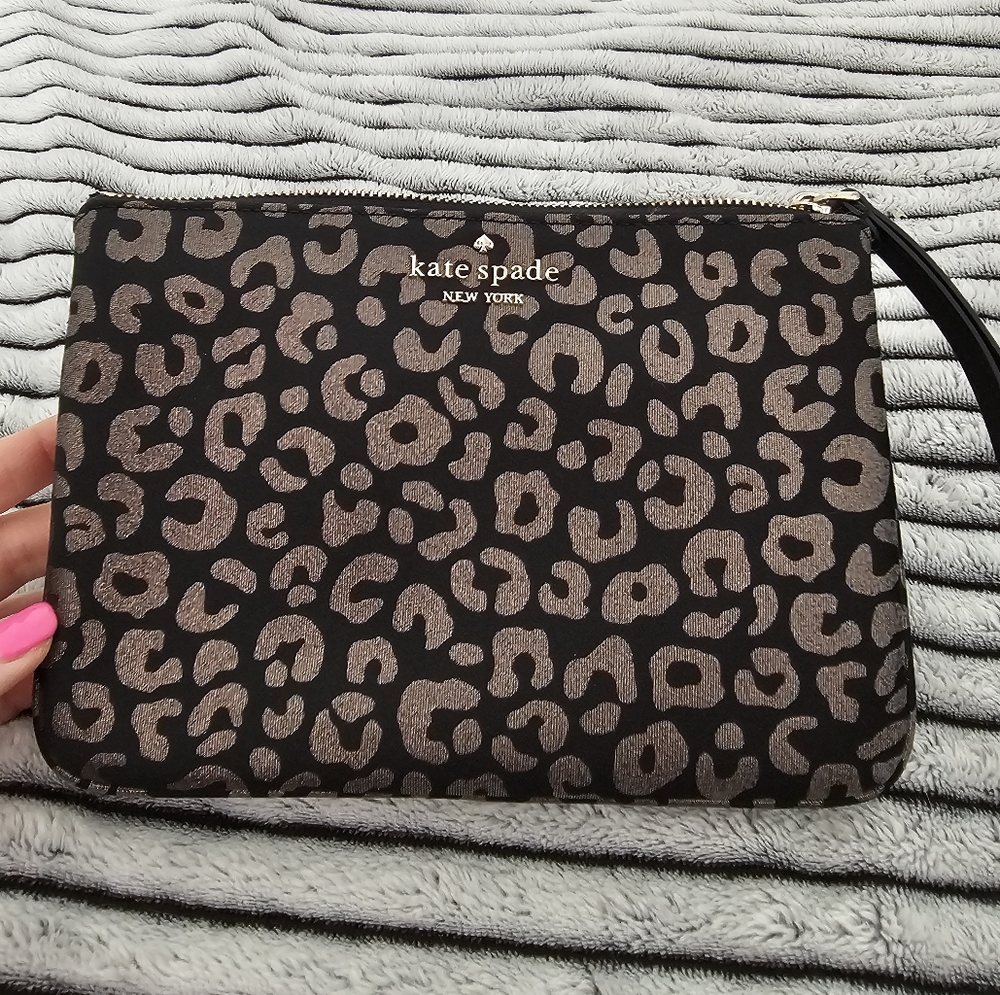 Kate Spade wristlet
